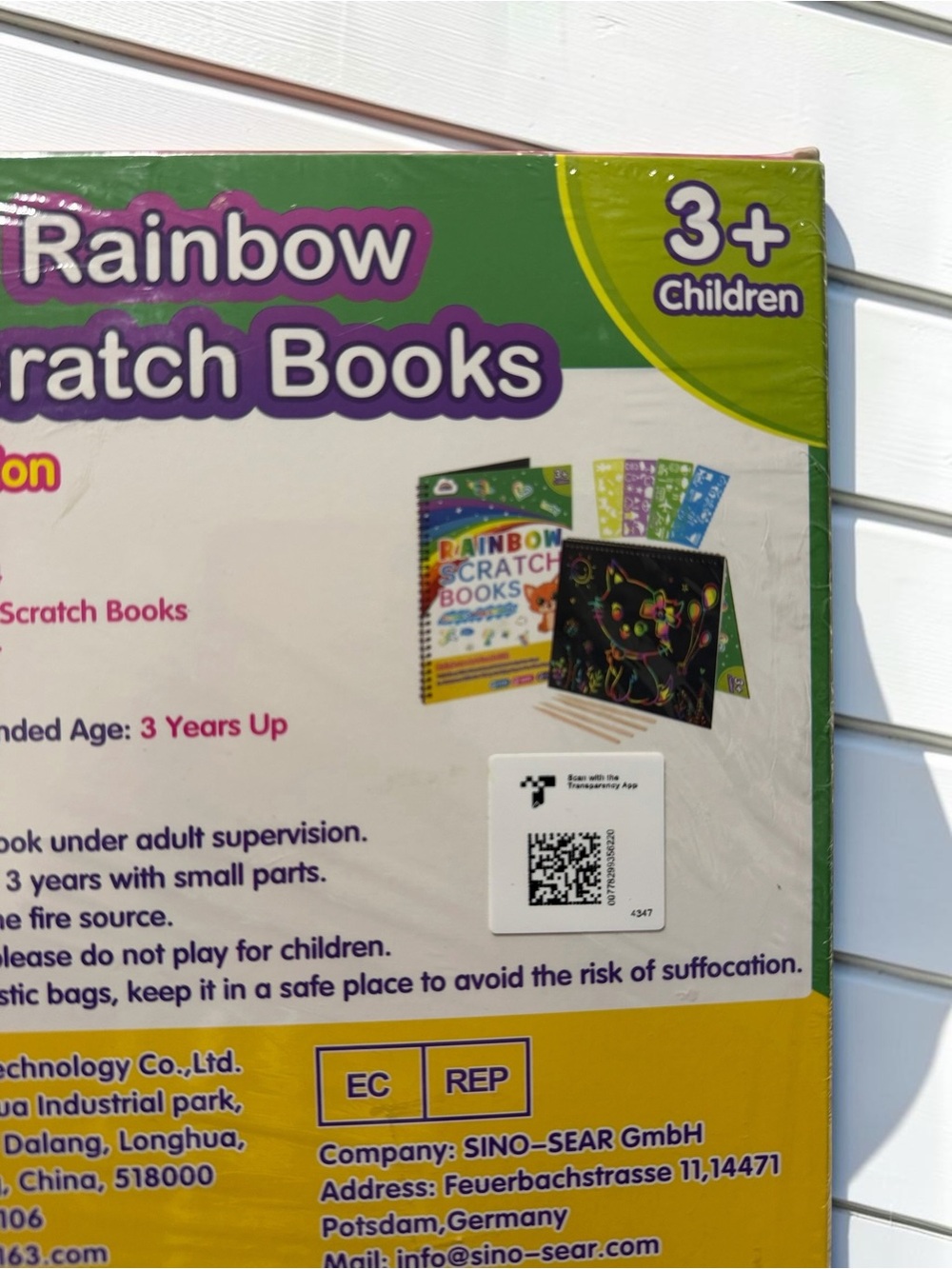 NWT Kids Craft Bundle Bluey Coloring & Rainbow Scratch Books - Picture 10 of 12